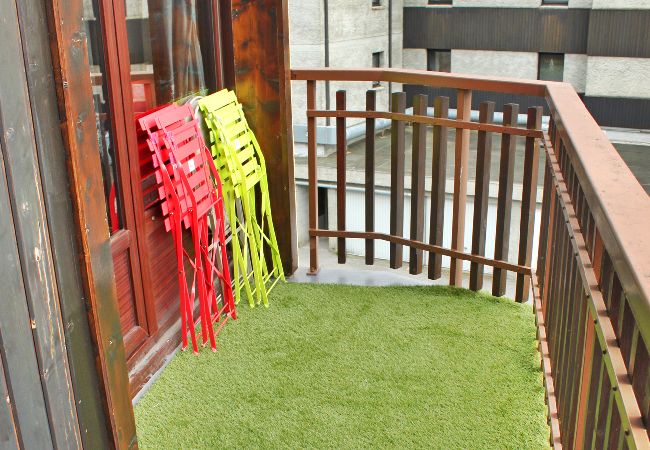 Appartement à Arâches-la-Frasse - Les Carroz centre, location d'un appartement décoré avec gôut. Pour 6 personnes. Appartement à Arâches-la-Frasse - Les Carroz centre, location d'un appartement décoré avec gôut. Pour 6 personnes.