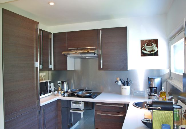 Appartement à Les Carroz d'Arâches - Carroz d'Arâches centre, location appartement de vacances pour 8 personnes Appartement à Les Carroz d'Arâches - Carroz d'Arâches centre, location appartement de vacances pour 8 personnes