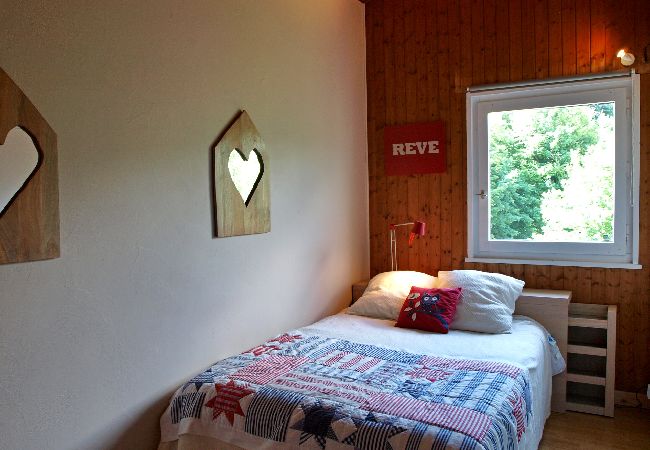 Appartement à Les Carroz d'Arâches - Carroz d'Arâches centre, location appartement de vacances pour 8 personnes Appartement à Les Carroz d'Arâches - Carroz d'Arâches centre, location appartement de vacances pour 8 personnes