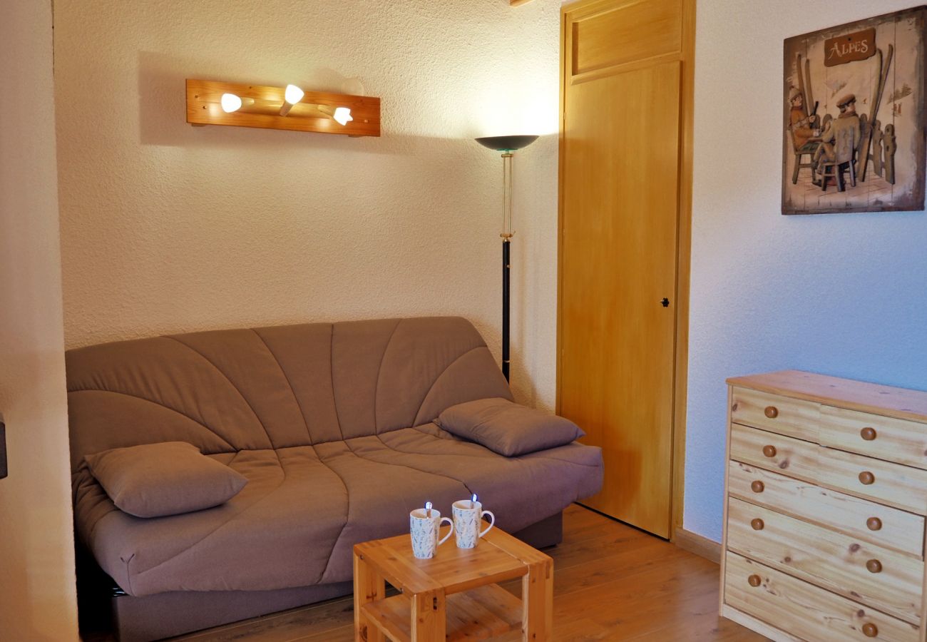 Appartement à Les Carroz d'Arâches - Appartement en location 2 pièces + mezzanine 6 personnes  proche centre des Carroz+ ski bus - MAZ436