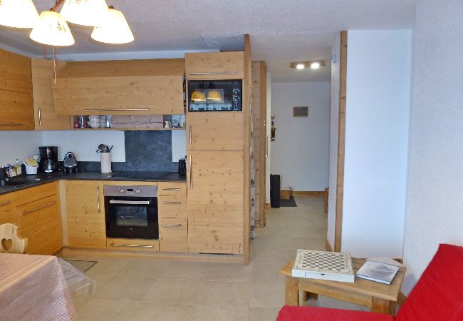 Appartement à Les Carroz d'Arâches - Les Carroz, skis aux pieds, location d'un appartement pour 6 personnes Appartement à Les Carroz d'Arâches - Les Carroz, skis aux pieds, location d'un appartement pour 6 personnes