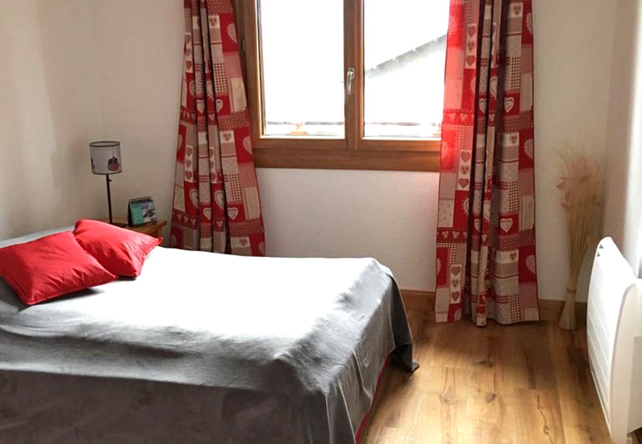 Appartement à Les Carroz d'Arâches - Les Carroz, skis aux pieds, location d'un appartement pour 6 personnes Appartement à Les Carroz d'Arâches - Les Carroz, skis aux pieds, location d'un appartement pour 6 personnes