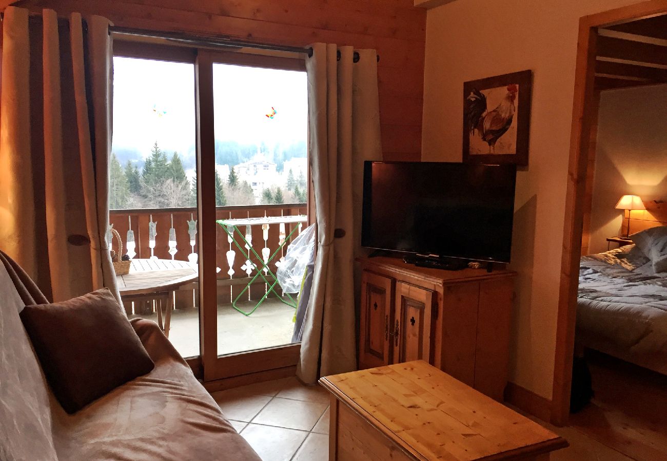 Appartement à Les Carroz d'Arâches - Aux Carroz, location d'un appartement pour 7 personnes - TRA555