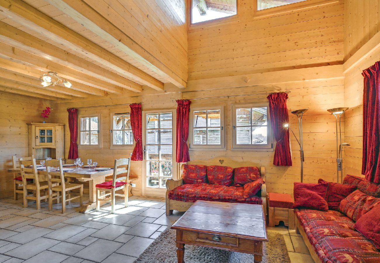 Chalet à Les Carroz d'Arâches - Chalet 12 personnes avec sauna, PROMOTION à 500 m de la télécabine - CRM568