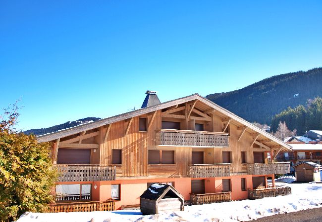 Appartement à Les Carroz d'Arâches - Appartement pour 6 personnes, proche centre - EBR139