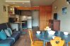 Appartement à Les Carroz d'Arâches - Appartement de vacances 2 chambres pour 6 personnes aux Carroz d'Arâches, Domaine du Grand Massif - GVA402 Appartement à Les Carroz d'Arâches - Appartement de vacances 2 chambres pour 6 personnes aux Carroz d'Arâches, Domaine du Grand Massif - GVA402