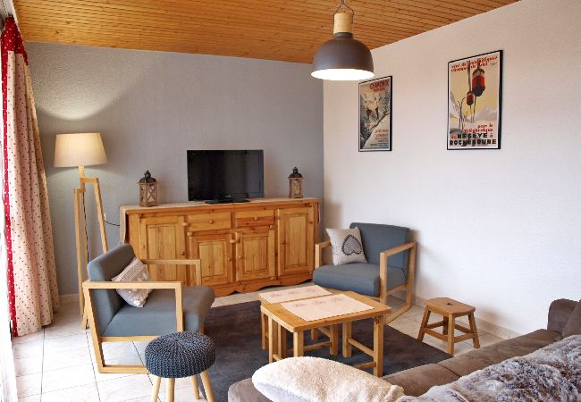 Appartement à Les Carroz d'Arâches - Centre station, appartement 6 personnes - PLA426