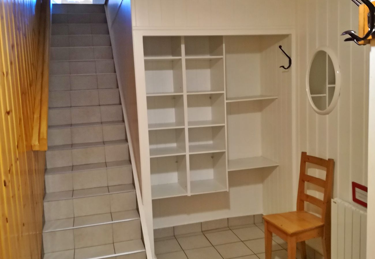 Chalet à Les Carroz d'Arâches - Chalet 12 personnes, proche pistes - DAR579