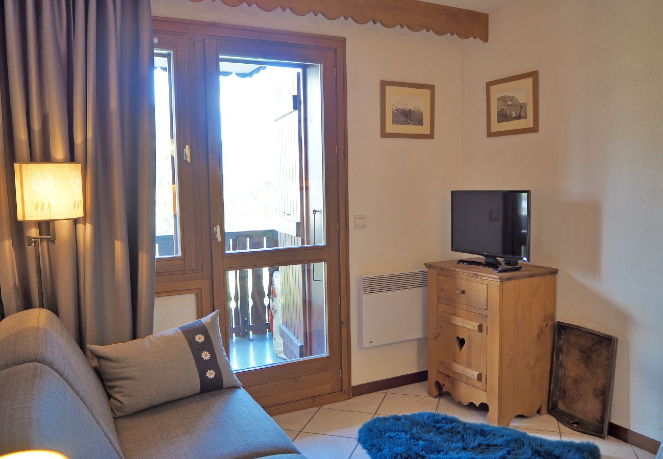 Appartement à Les Carroz d'Arâches - Carroz d'Arâches proche centre, appartement 4 /5 personnes - SAB578 <strong>PROMOTION HIVER 2023 BAISSE DU PRIX DE LA  SEMAINE  DU 4/02 AU 11/02/2023 