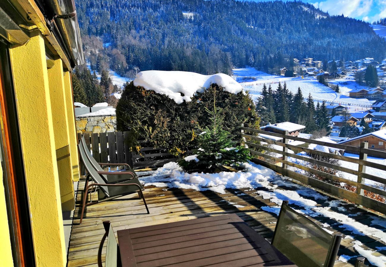 Appartement à Les Carroz d'Arâches - Chalet 6 personnes, proche centre et pistes - FLE585