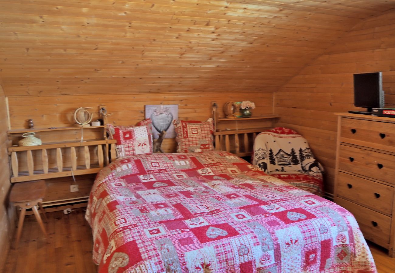 Chalet à Les Carroz d'Arâches - Chalet familial sur les hauteurs des Carroz, pour 10 personnes - GRA606