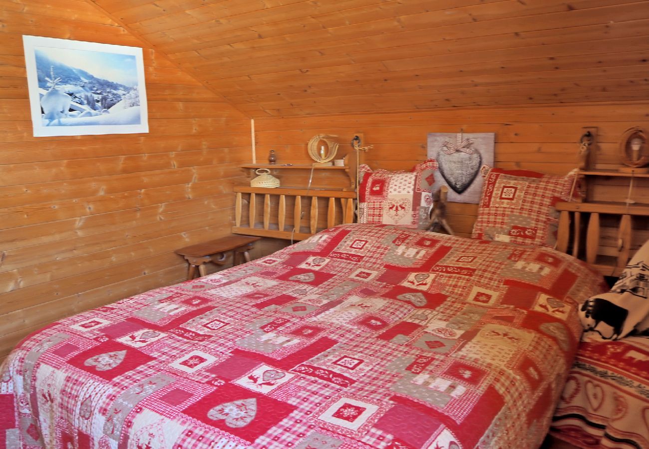 Chalet à Les Carroz d'Arâches - Chalet familial sur les hauteurs des Carroz, pour 10 personnes - GRA606