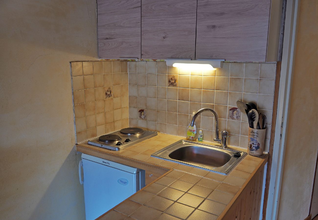 Appartement à Les Carroz d'Arâches - Appartement  pour 4 personnes, au centre de la station - GVA608