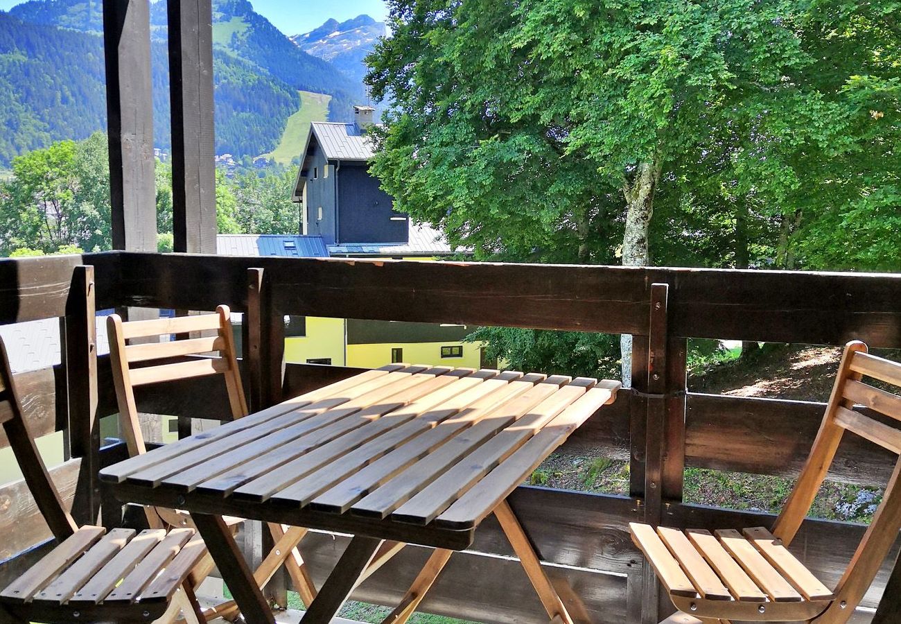 Appartement à Les Carroz d'Arâches - 2 pièces à la montagne 4 personnes , proche Aquacîme et ski bus,  résidence «Près du Bois »