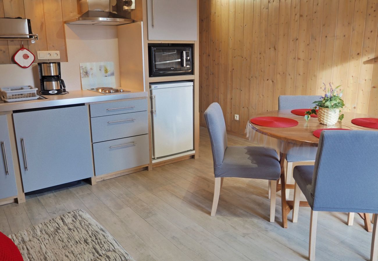 Appartement à Les Carroz d'Arâches - Plein centre appartement 2 pièces 4 personnes VAR617