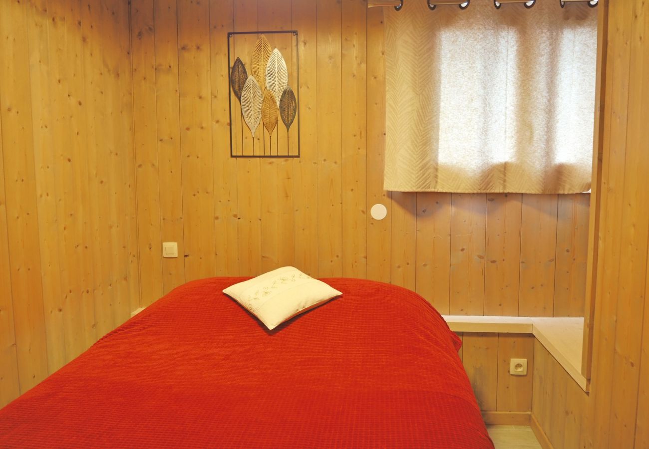 Appartement à Les Carroz d'Arâches - Plein centre appartement 2 pièces 4 personnes VAR617