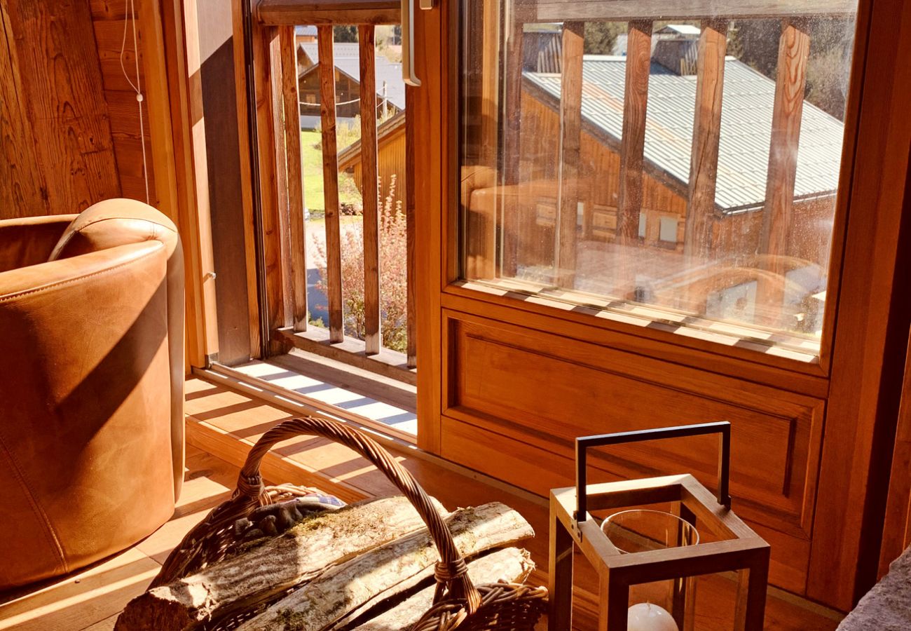 Chalet à Les Carroz d'Arâches - Magnifique chalet, 12 personnes, 6 chambres ,  3 salles d'eau,  Les Carroz  domaine skiable du Grand Massif  - NAN620