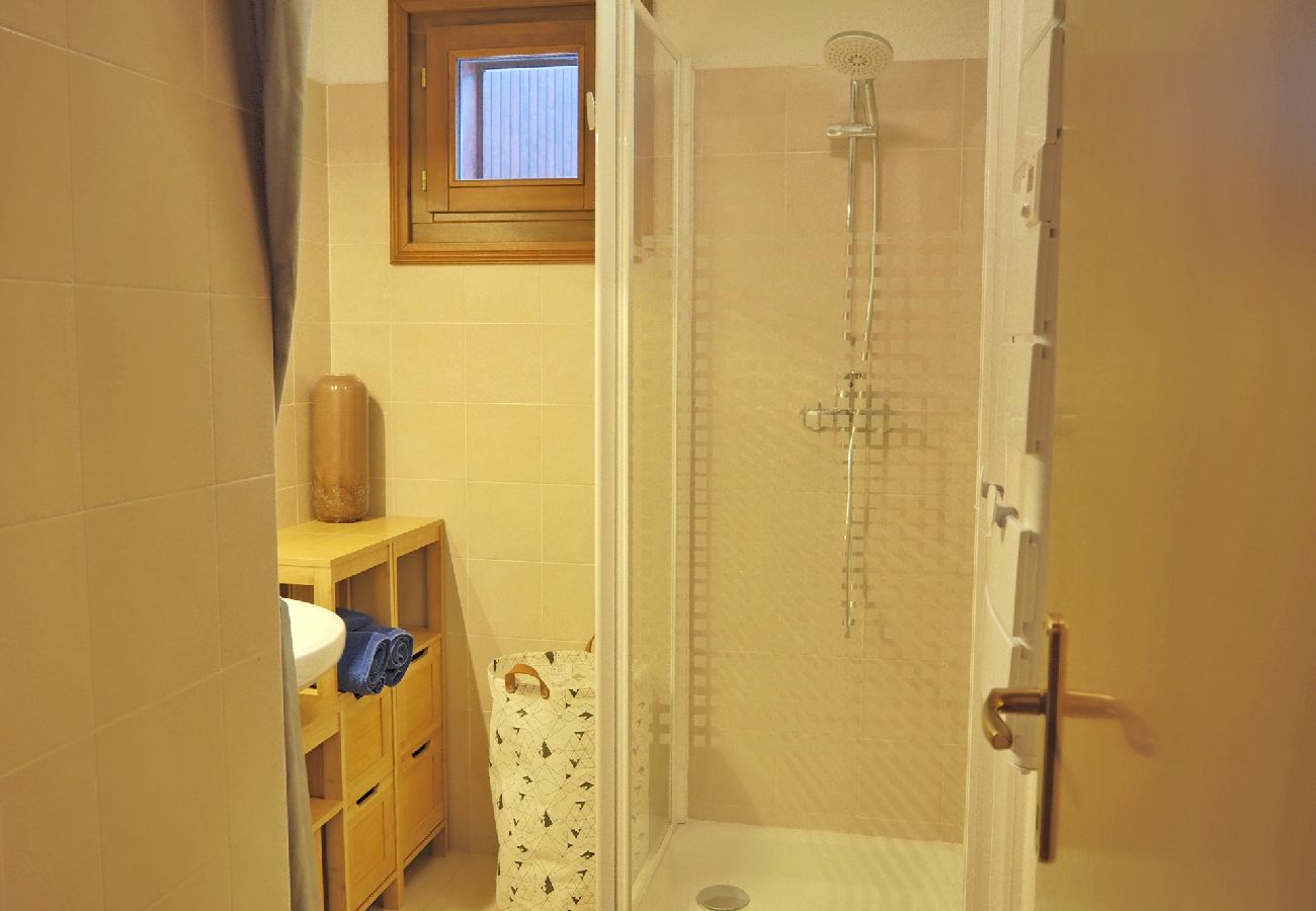 Appartement à Les Carroz d'Arâches - Les Carroz d'Arâches, proche centre et patinoire, appartement pour 4/6 personnes - SAB632