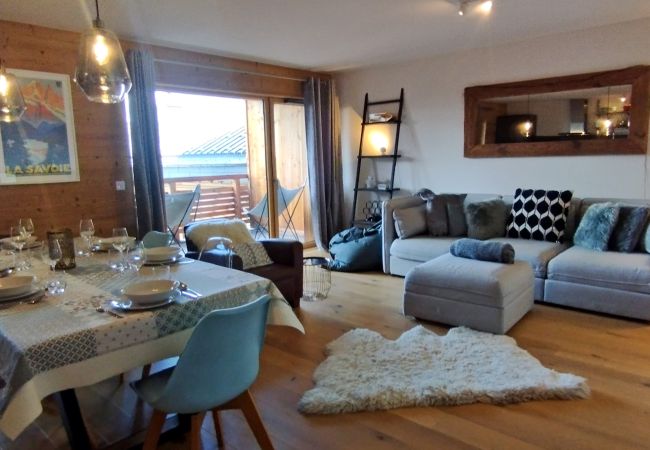 Appartement à Les Carroz d'Arâches - CER6444 -4 Pièces 6 personnes pied des pistes Grand Cerf - CER644