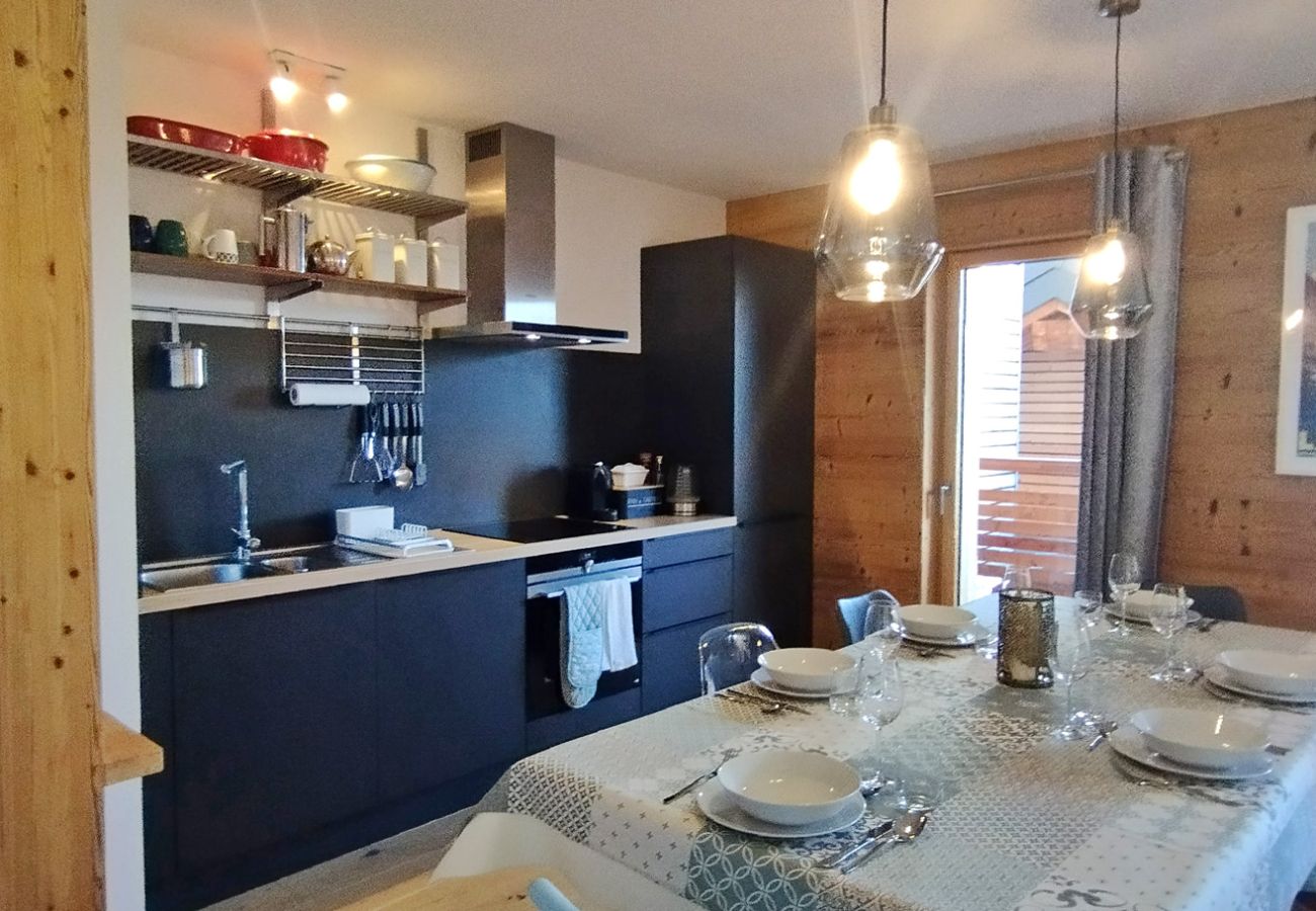 Appartement à Les Carroz d'Arâches - CER6444 -4 Pièces 6 personnes pied des pistes Grand Cerf - CER644