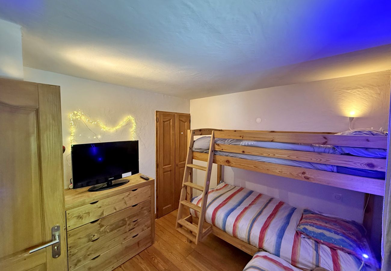 Appartement à Les Carroz d'Arâches - Appartement de vacances 3 pièces 4 personnes aux Carroz d'Arâches - ALP653