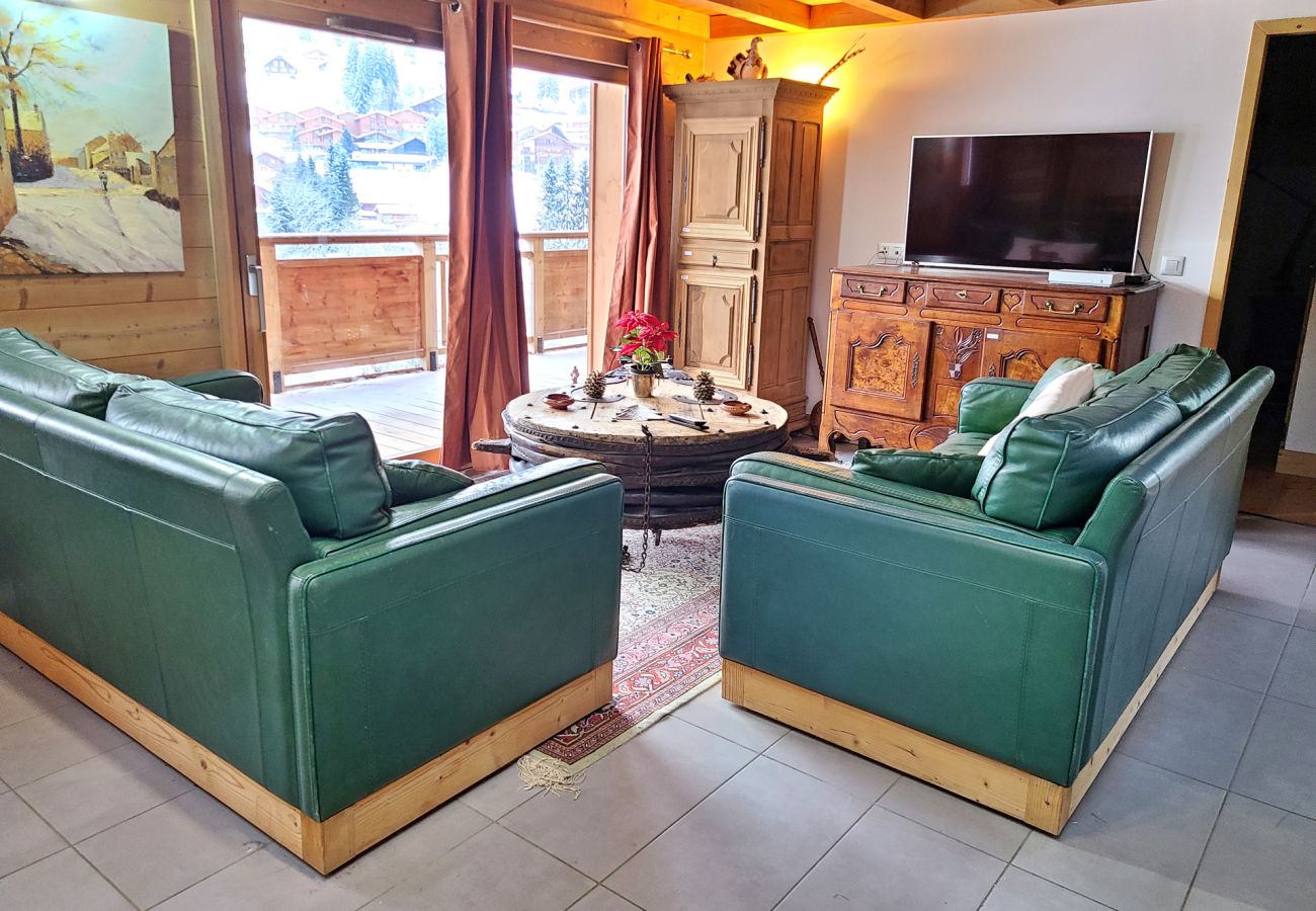 Appartement à Les Carroz d'Arâches - 4 Pièces 6 pers au coeur du village, LES CHALETS D'ELINE Parking souterrain,  1 balcons-ELI699