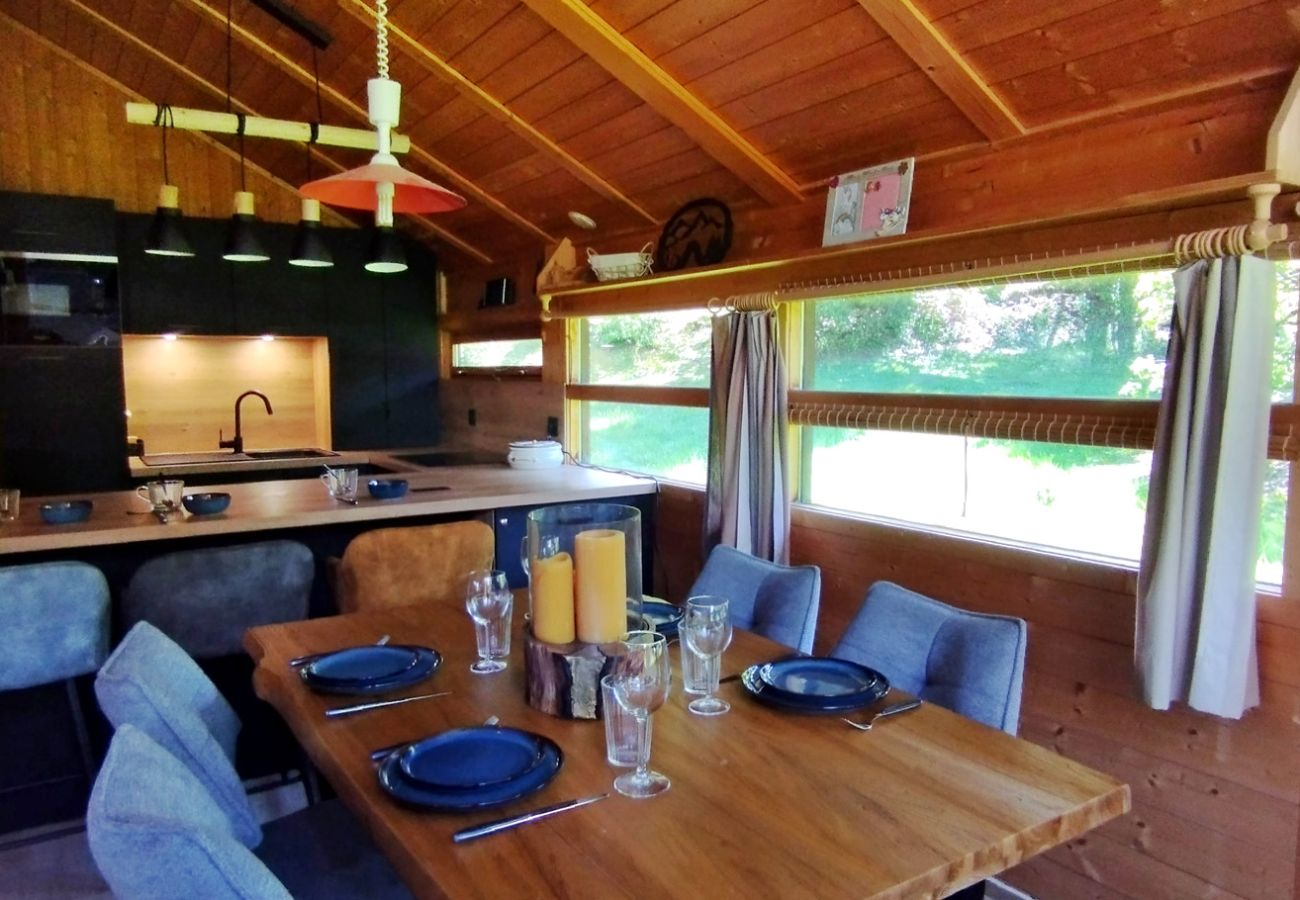 Chalet à Les Carroz d'Arâches - Chalet Norvégien pour 6 pers proche du télécabine