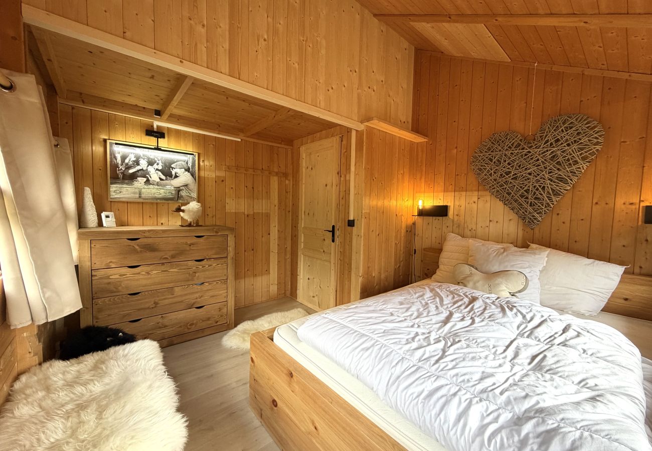 Appartement à Les Carroz d'Arâches - Chalet Norvégien 3 Pièces pour 6 pers proche du télécabine-CNO655