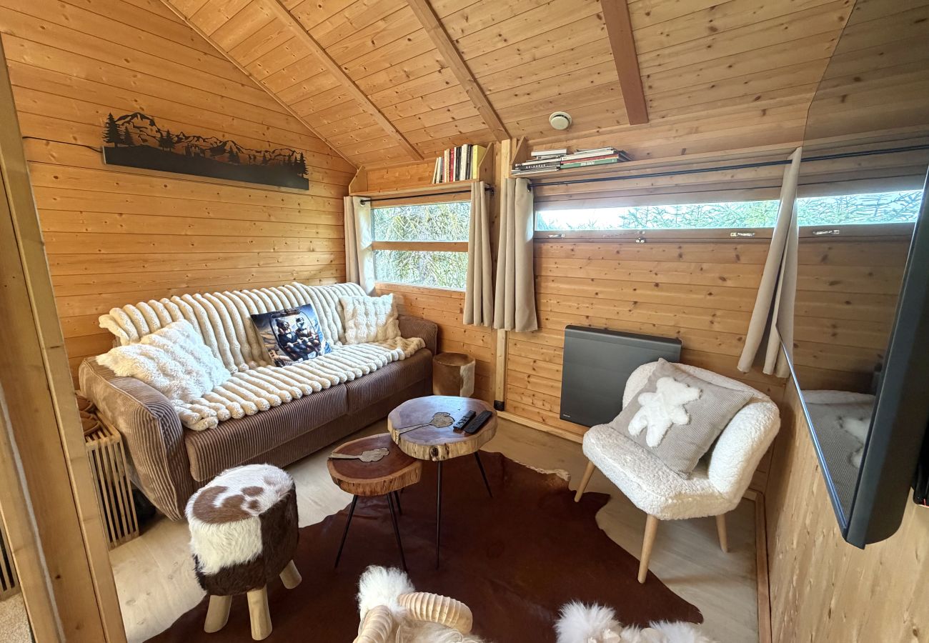 Appartement à Les Carroz d'Arâches - Chalet Norvégien 3 Pièces pour 6 pers proche du télécabine-CNO655