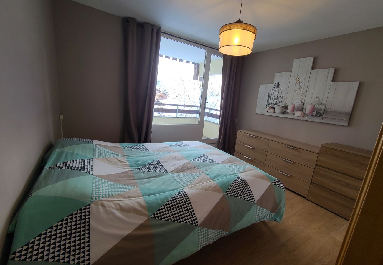 Appartement à Les Carroz d'Arâches - 3 pièces 6 personnes  proche Aquacîme et ski Bus PRB656