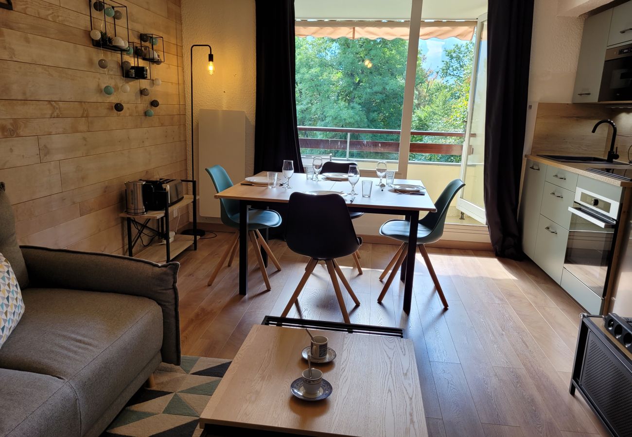 Appartement à Les Carroz d'Arâches - 3 pièces 6 personnes  proche Aquacîme et ski Bus PRB656