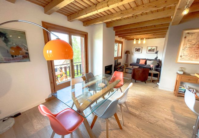 Appartement à Arâches-la-Frasse - Location appartement de vacances 3 chambres 6 personnes proche centre et télécabine - VER657