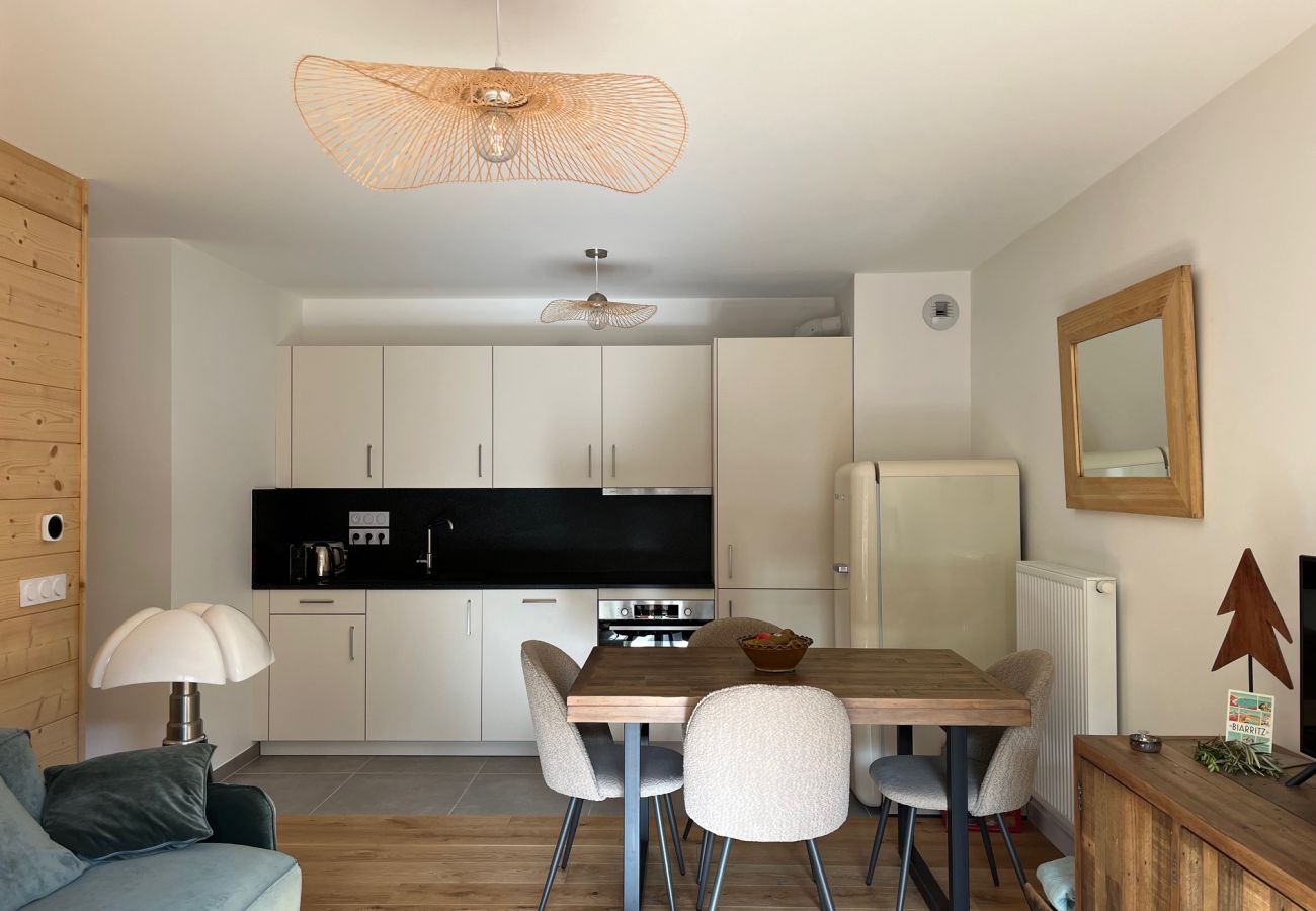 Appartement à Les Carroz d'Arâches - Appartement moderne pour 6 personnes - MAR658
