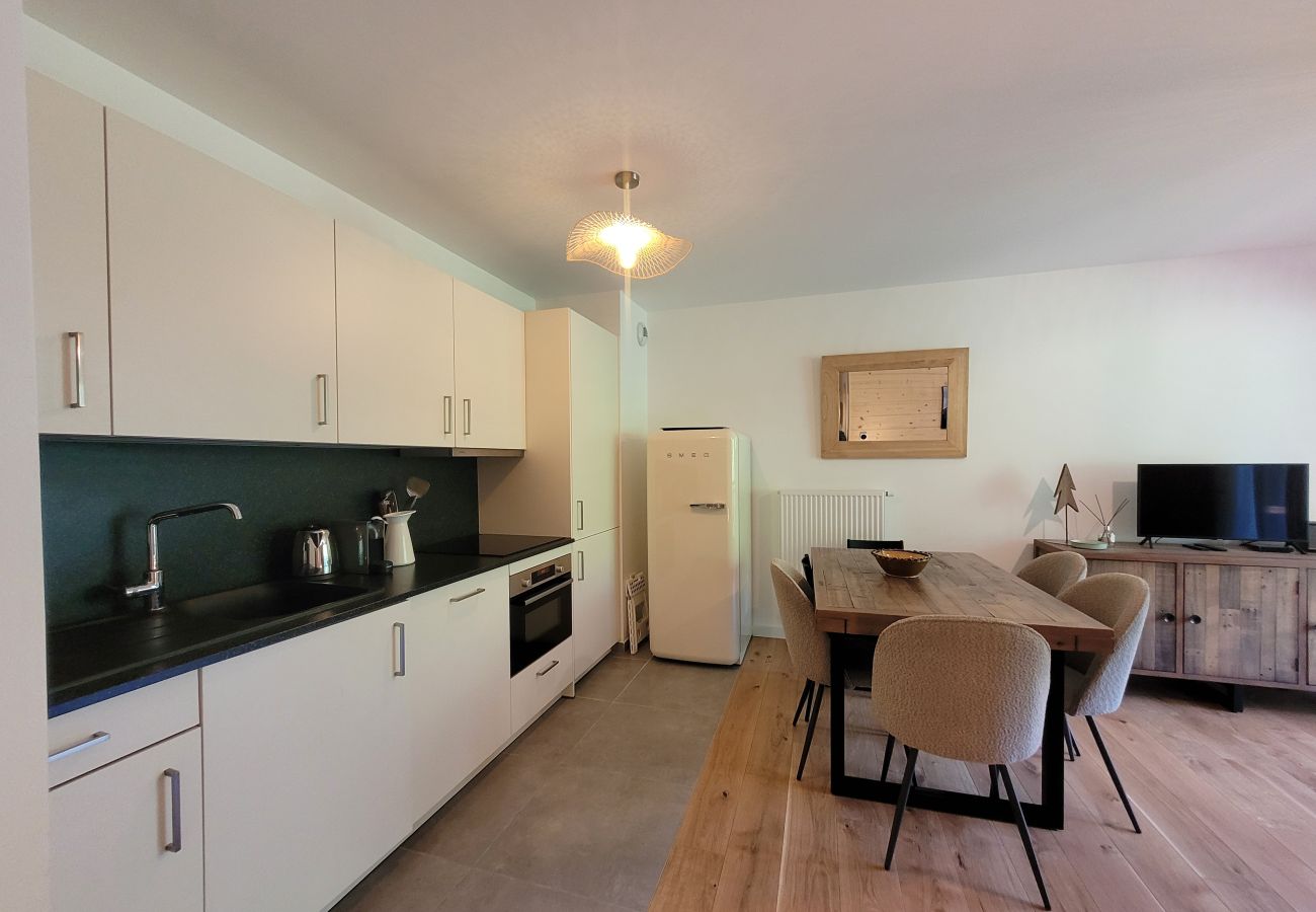 Appartement à Les Carroz d'Arâches - Appartement moderne pour 6 personnes -MAR658