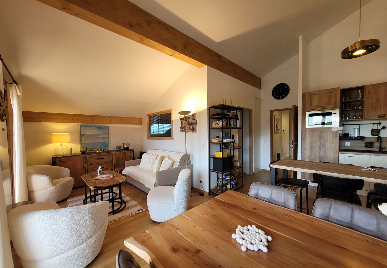 Appartement à Arâches-la-Frasse - 4 pièces 8 personnes neuf centre village proche patinoire QUA659