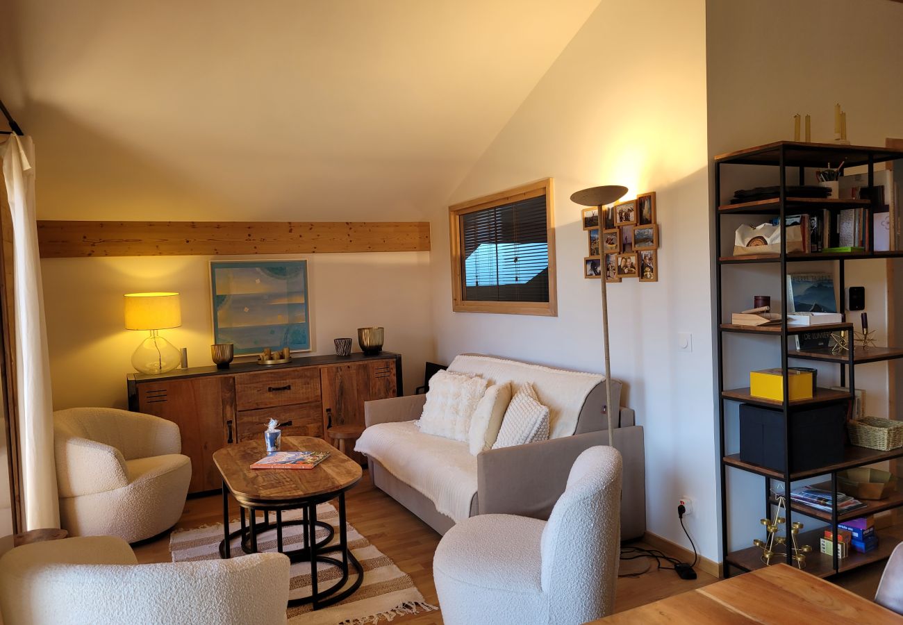 Appartement à Arâches-la-Frasse - 4 pièces 8 personnes neuf centre village proche patinoire QUA659