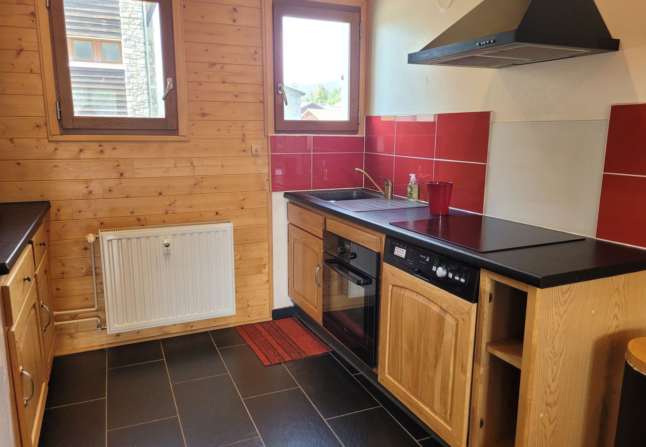 Appartement à Les Carroz d'Arâches - Appartement 3 pièces 6 à 7personnes  Plein centre centre-AIR661