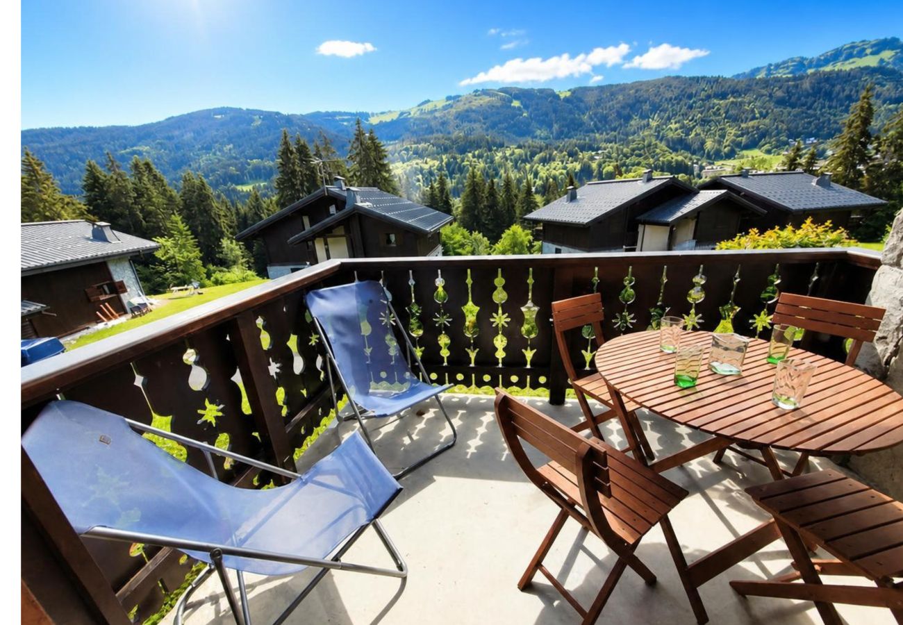 Appartement à Les Carroz d'Arâches - Appartement 3 pièces 4 à 6 personnes proche piscine, skibus -ALP662
