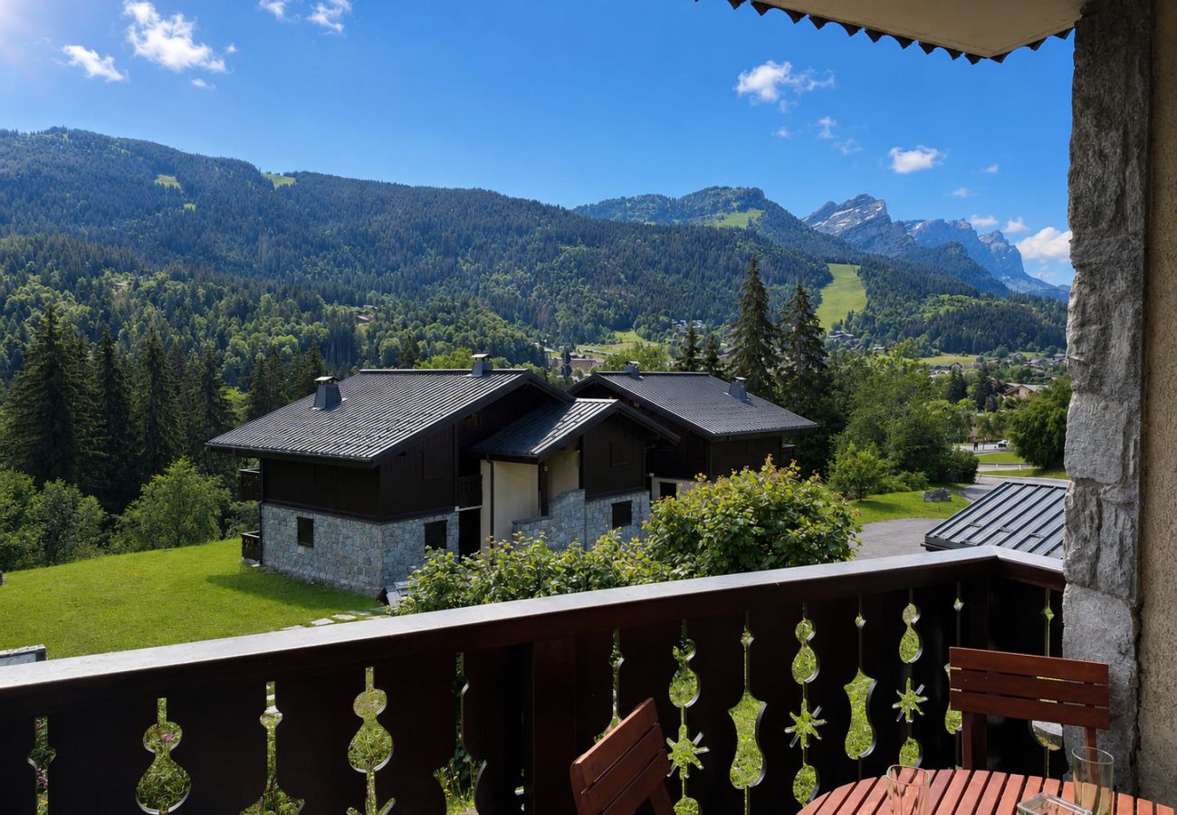 Appartement à Les Carroz d'Arâches - Appartement 3 pièces 4 à 6 personnes proche piscine, skibus -ALP662
