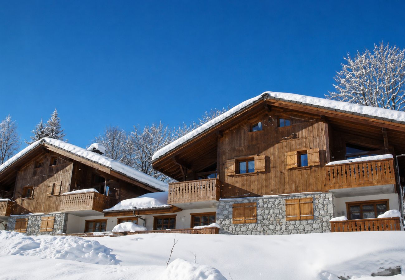Appartement à Les Carroz d'Arâches - Appartement 3 pièces 4 à 6 personnes proche piscine, skibus -ALP662