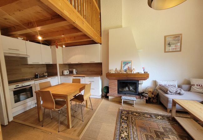 Appartement à Arâches-la-Frasse - Appartement 3 pièces 4 à 5 personnes proche piscine, skibus -PRB663